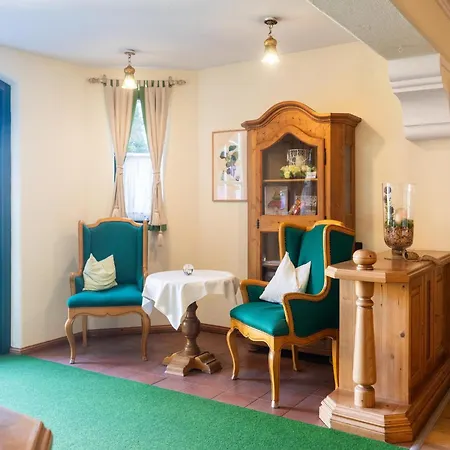 Gemuetliches In Mit Balkon * 바트 비른바흐
