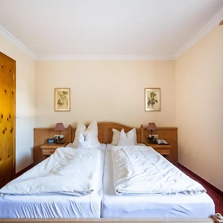 Gemuetliches In Mit Balkon 아파트 *