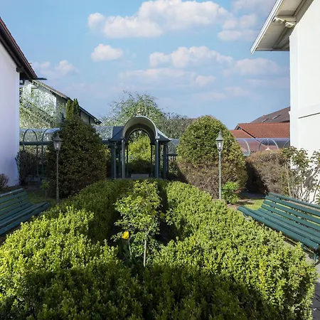 Gemuetliches In Mit Balkon 아파트